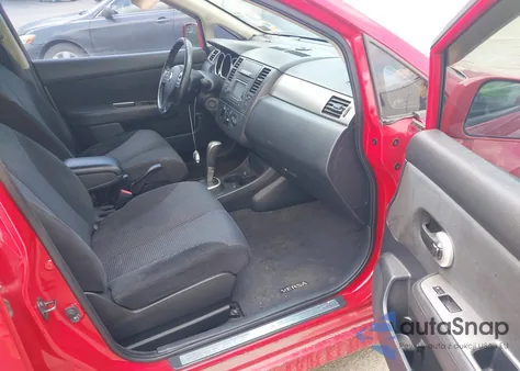 2011 Nissan Versa 1.8Sl z USA, uszkodzony, nr VIN 3N1BC1CP1BL415920